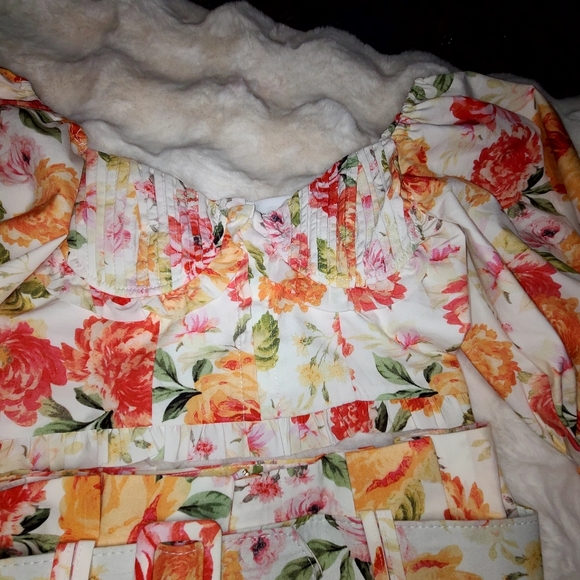 Love Bell High Waist Floral top and Shorts set Vibrant Orange Pink - Picture 9 of 14